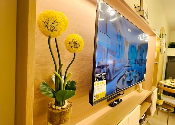 Asfranz L Wi-fi & Netflix I S Res B1208 Apartment Manila